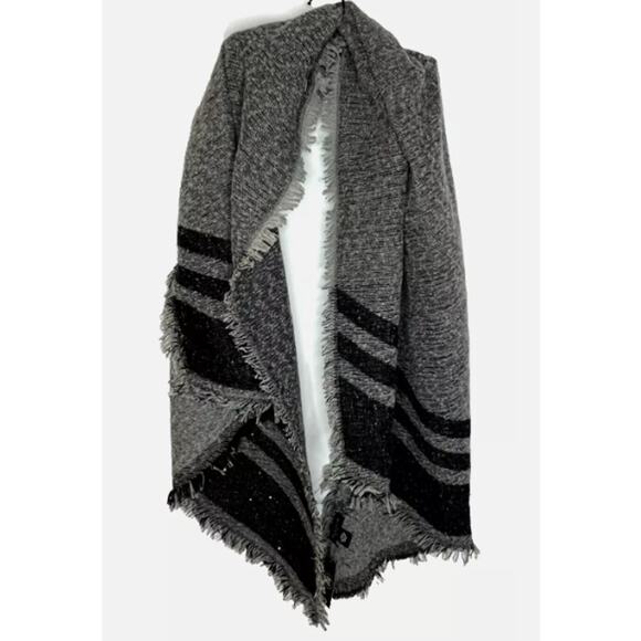 Marcus Adler New York Scarf/Shawl Sequined Black/Gray Fringed Cozy Winter Warm - Picture 1 of 9